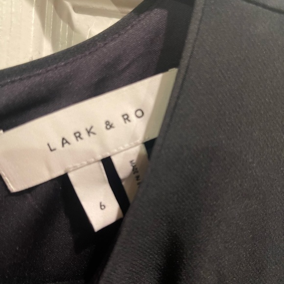 Lark & Ro Sheath Dress Size 6 Navy - Picture 3 of 4
